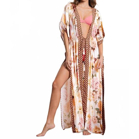 NEW MAAJI afrodita sundaze kimono in white